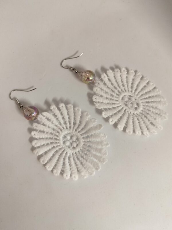 White lace earring